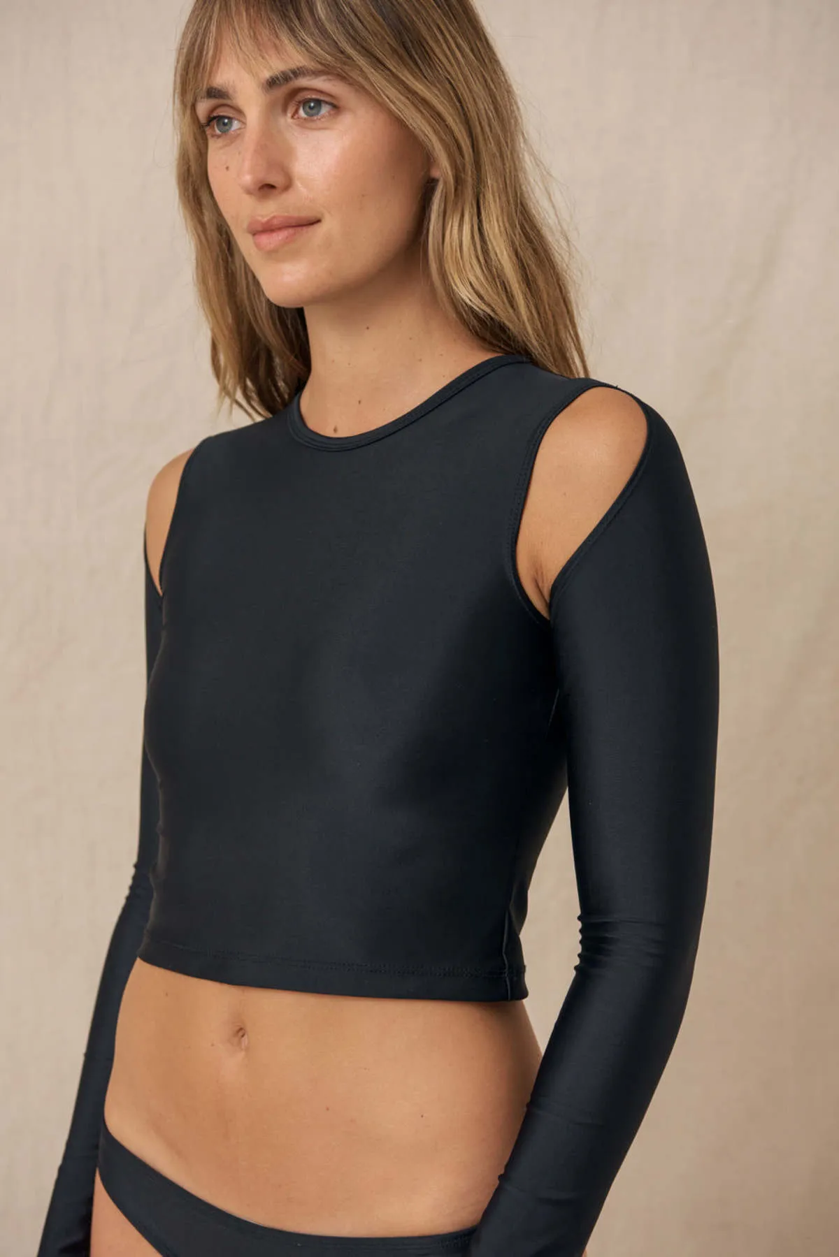 Gaia Rashguard - Black