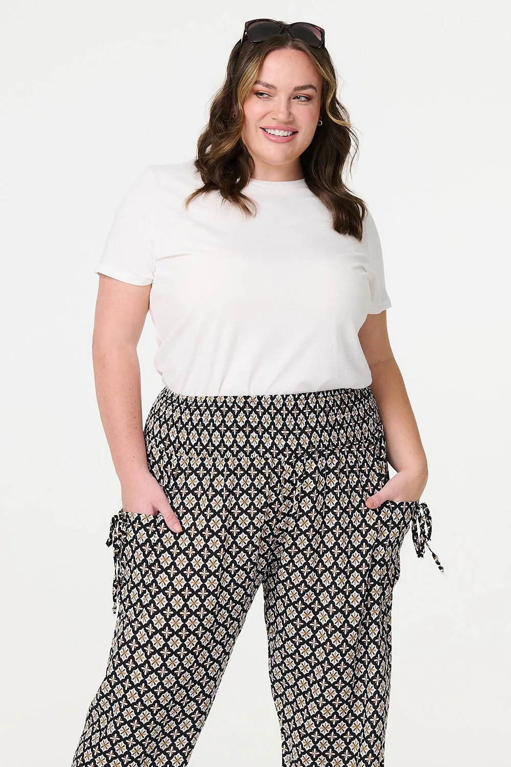 Izabel London – Mosaic Print Shirred Harem Pants