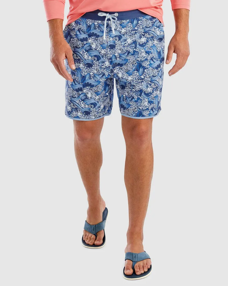 Johnnie-O Men's Miyako Half Elastic 7 Swim Trunks - Scalloped Hem