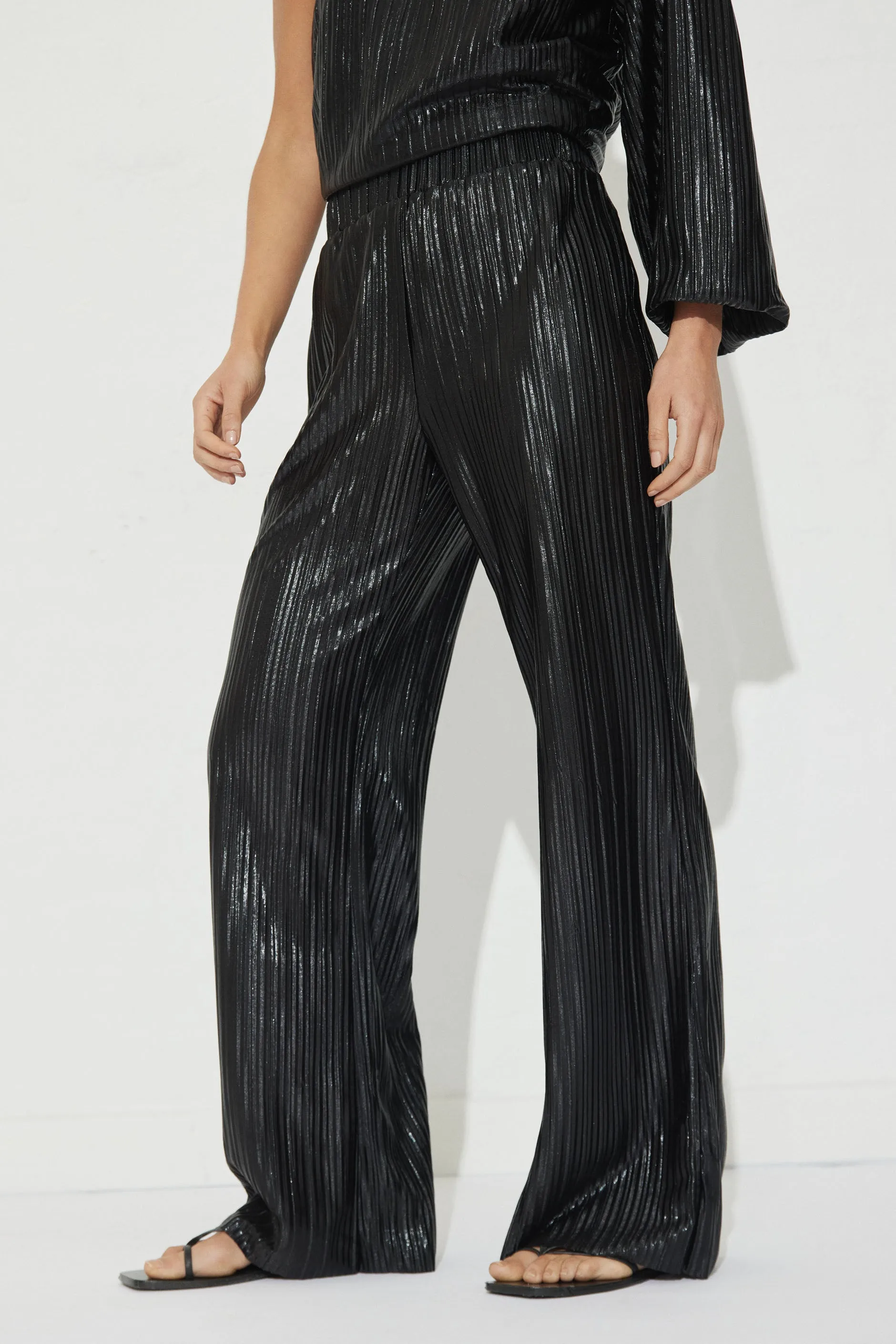 Madi Plisse Wide Leg Pant