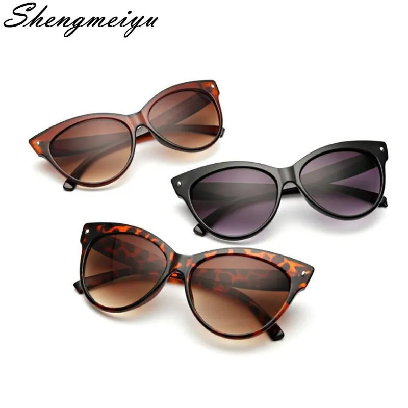 Sexy Gradient Lens Plastic Cat Eye Sunglasses for women