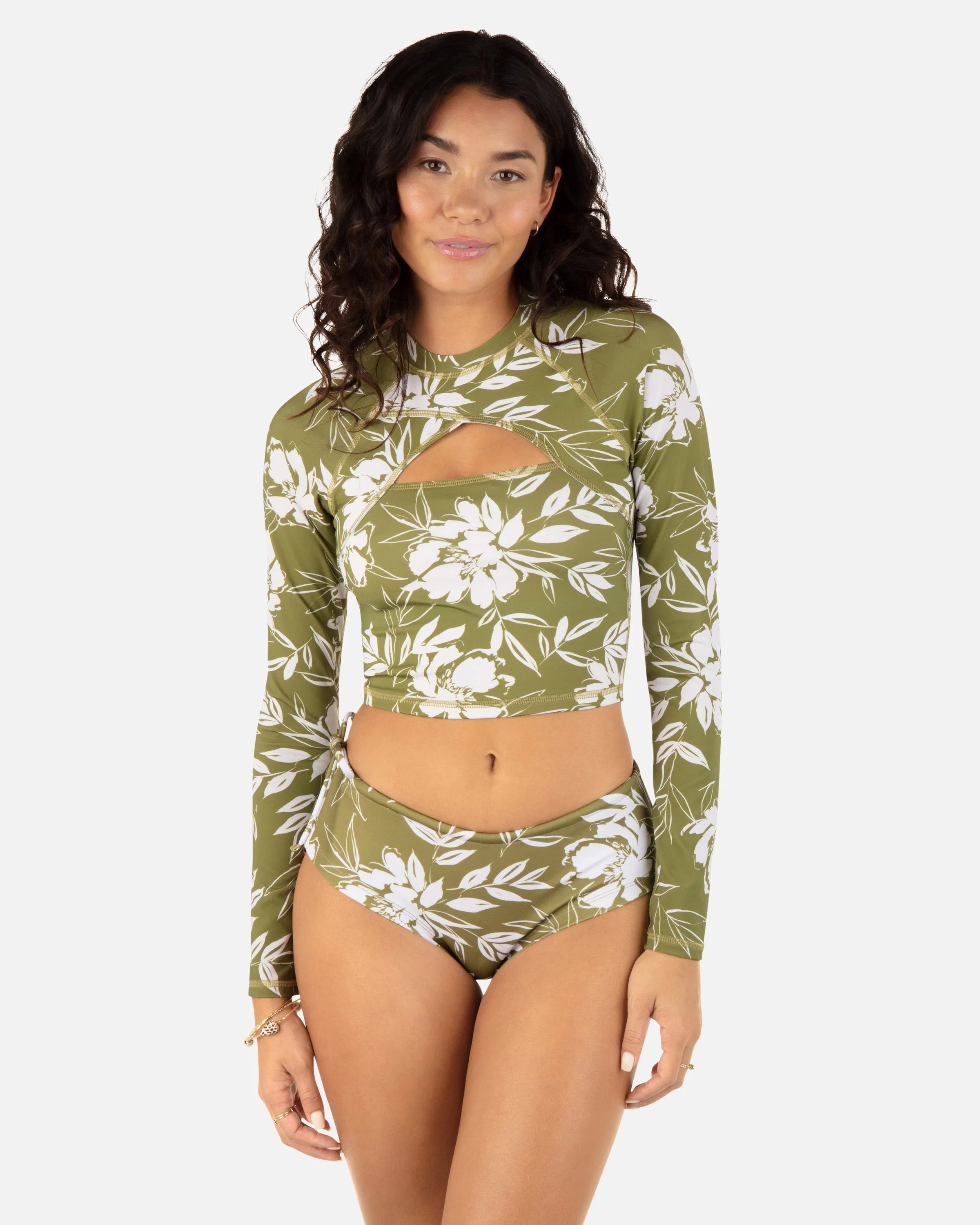 Waimea Valley Long Sleeve Cropped Cross Yoke Rashguard