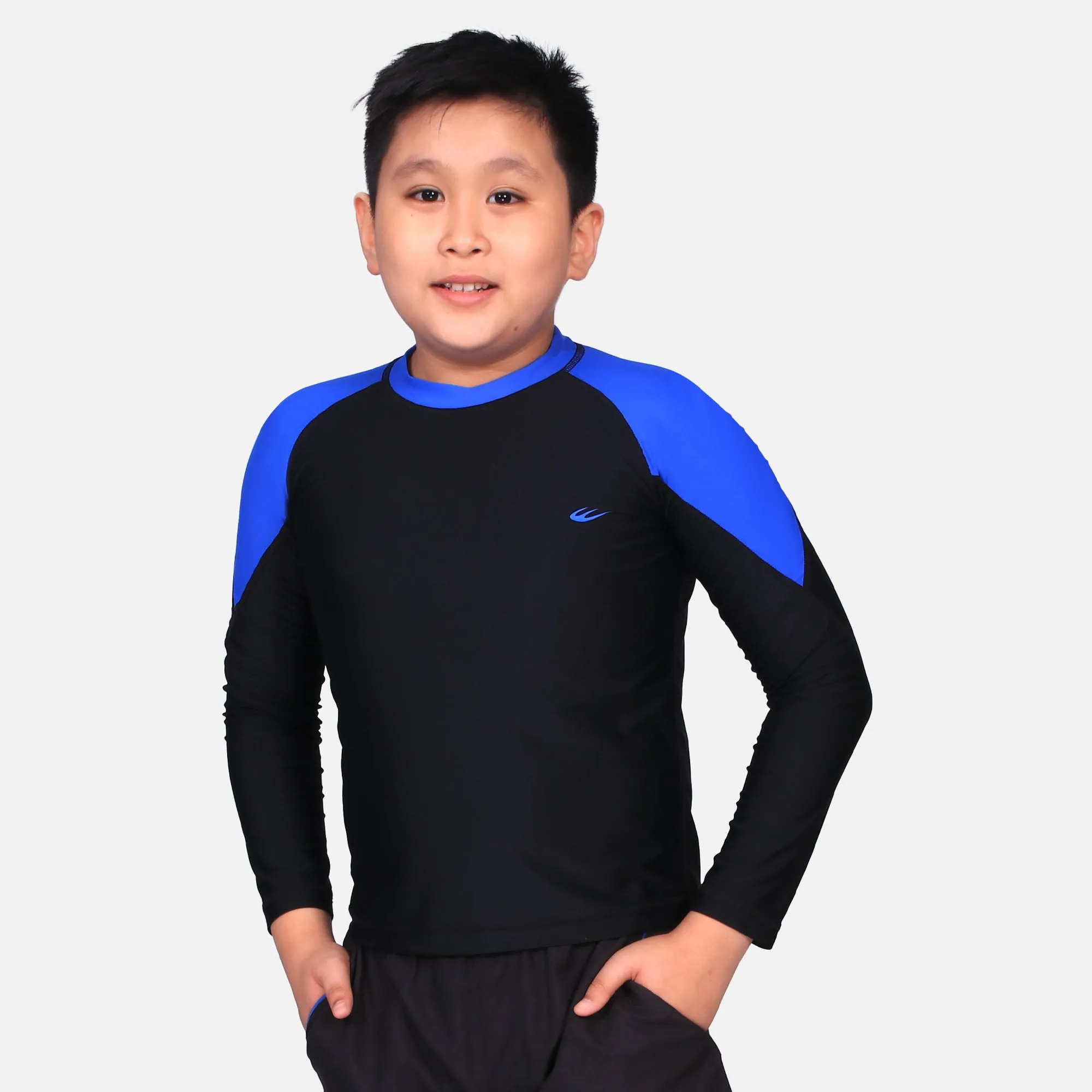 WB BOY RASHGUARD 01